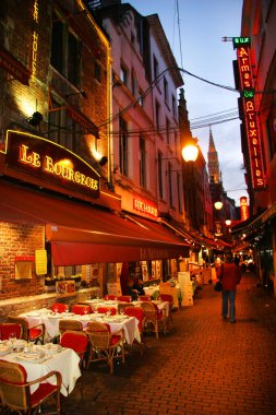 Kasabadaki restoranın manzarası
