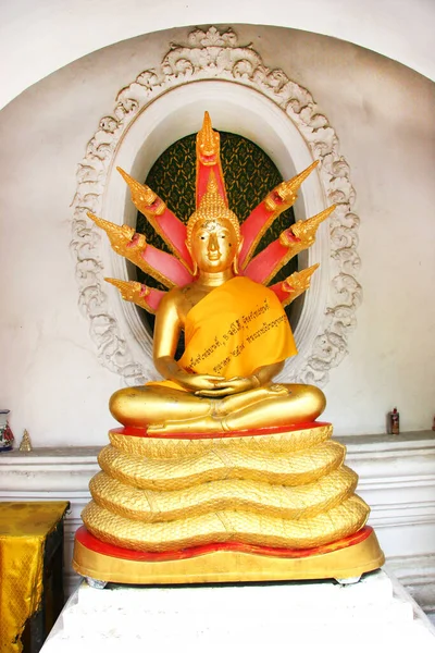 Tajska Architektura Rzeźbami Świątyni — Zdjęcie stockowe