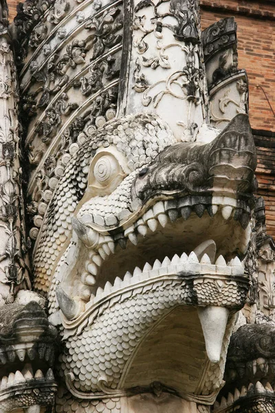 Antik Tayland şehrinin tapınağı