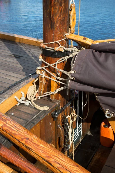 Barco Pesca Madeira Detalhes Sobre Água Holanda — Fotografia de Stock