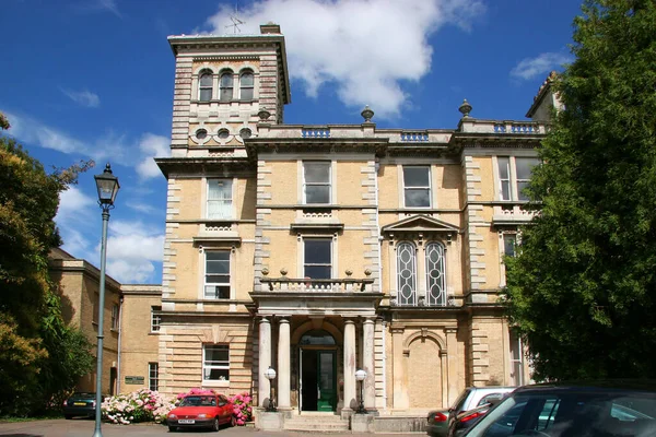 Yaz gününde tarihi yapı