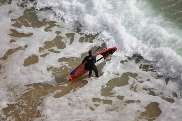 Hombre Surfista Desconocido Con Tabla Surf Playa — Foto de Stock