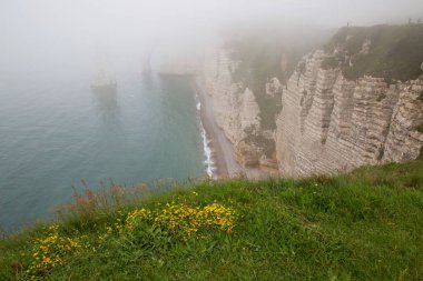 Sisteki güzel uçurumlar