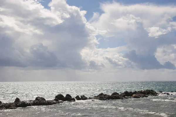 Güzel deniz manzarası. doğa arkaplanı