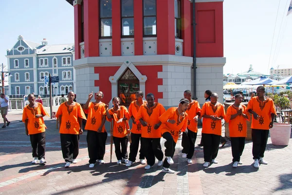 Khayelitsha United Mambazo Choir在开普敦市表演 — 图库照片