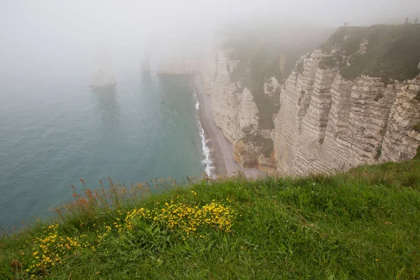 Sisteki güzel uçurumlar