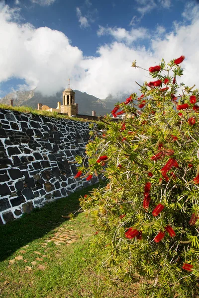 Antigua Iglesia Las Montañas — Foto de Stock