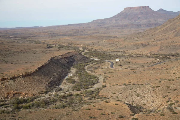 Dağların güzel manzarası