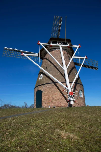 Ayrıntılar ve yakın çekim tipik Hollanda yel değirmeni