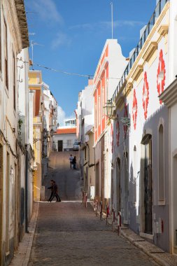 Şehrin sokak manzarası