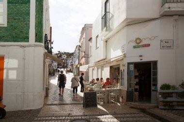 Şehrin sokak manzarası