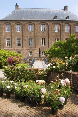 Yaz gününde tarihi yapı