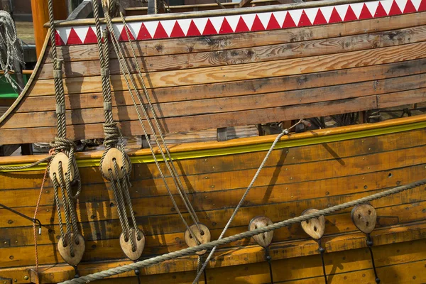 Tarihi yelkenli gemisi detay görünümü