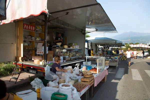 Tradizionale Mercato Strada Città — Foto Stock