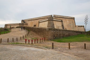 Pessegueiro Kalesi, Portekiz 'in güneyindeki Alentejo eyaletinin Sines belediyesinin Porto Covo ilçesine bağlı bir kaledir.