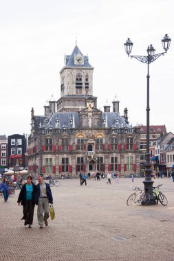 Şehrin sokak manzarası 