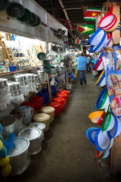 Personas Las Salas Del Mercado Central — Foto de Stock