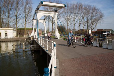 Hollanda 'nın güzel kanal manzarası 