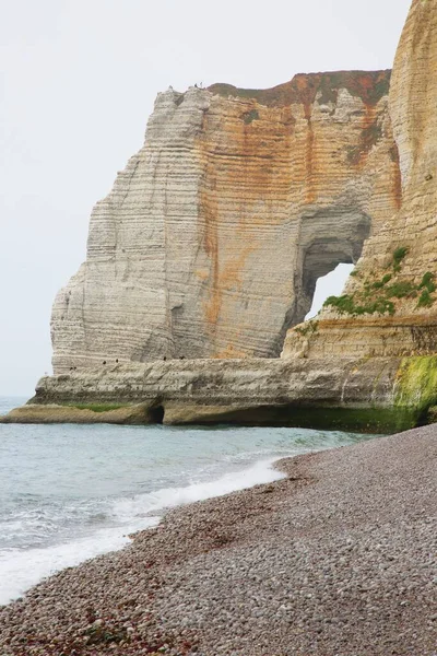 Deniz kıyısının güzel manzarası