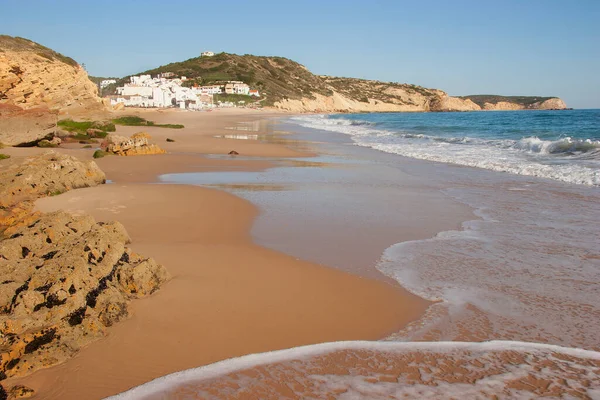 Güzel sahil manzarası