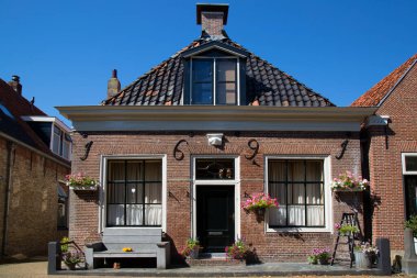 Şehrin güzel mimarisi.  