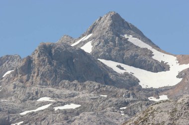 Dağların güzel manzarası