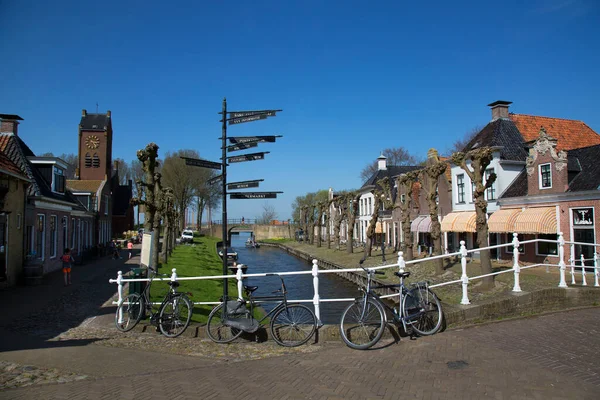 Cidade Histórica Holandesa Típica Encurtar Com Casas Antigas Canal — Fotografia de Stock