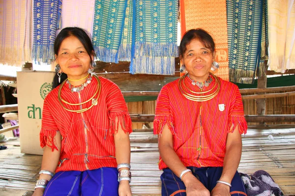 Traditionelle Thailändische Frau Einem Kleid — Stockfoto