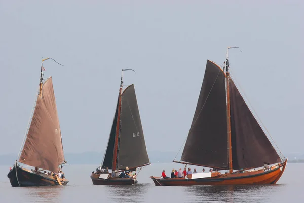 Vintage Houten Zeilboten Het Water — Stockfoto