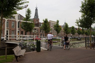 Weesp şehrinin gündüz manzarası, Hollanda