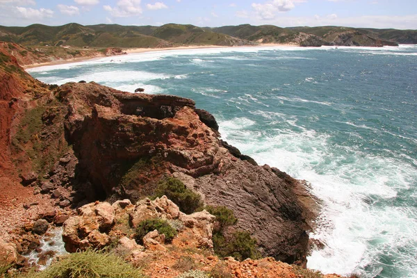 Hermosa Playa Con Rocas Cielo Azul — Foto de Stock