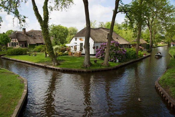 Güzel ortaçağ mimarisinin manzarası