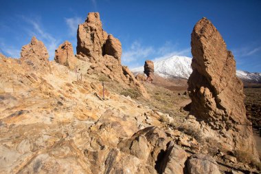 Dağların güzel manzarası 