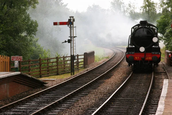 Şehirdeki Tren Istasyonu — Stok fotoğraf