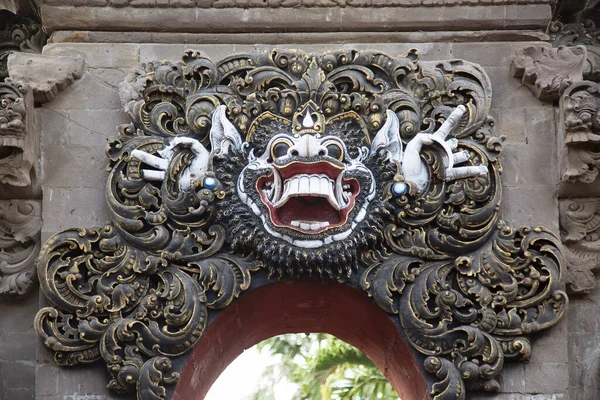 Imagen Figura Estatua Mítica Religiosa Hindú Balinesa Para Entrada Templo — Foto de Stock