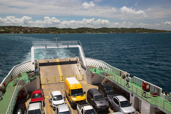 Vue Scène Ferry Avec Des Voitures Vue Marine — Photo