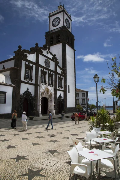 Portekiz mimarisinin manzaralı görüntüsü