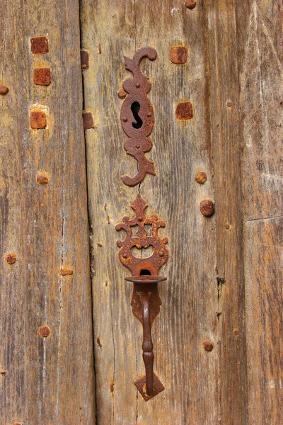 Fachadas Casas Com Flores Nas Janelas Uma Pequena Aldeia Alemanha — Fotografia de Stock