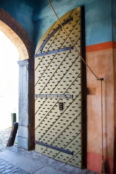 Viejo Edificio Abandonado Ciudad — Foto de Stock