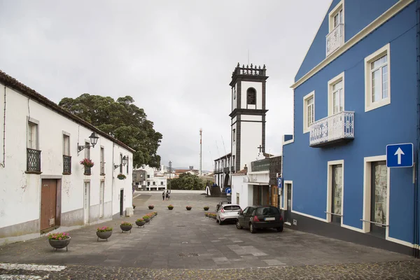 Arquitectura Típica Azores Iglesia Casas Centro Ciudad Con Patrones Geométricos —  Fotos de Stock