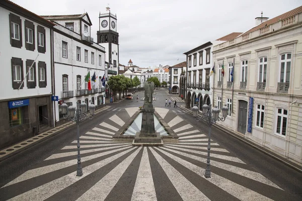 Portekiz Mimarisinin Manzaralı Görüntüsü — Stok fotoğraf