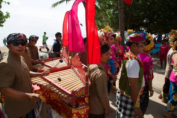 Människor Som Firar Traditionell Thai Semester Gatan Resor Skott — Stockfoto