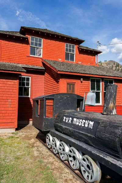 9月25 2018 カナダ ブリティッシュコロンビア州ミッドウェイ カナダのブリティッシュコロンビア州ミッドウェイの村に位置する趣のあるケトル川博物館の外観 ケトルバレー鉄道の マイル0 に位置しています 博物館の主なアトラクションの1つ — ストック写真