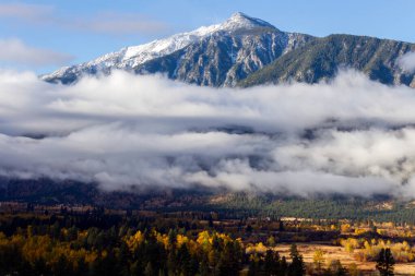 Autumn landscape of fall colors in the Similkameen Valley near Cawston, British Columbia, Canada 