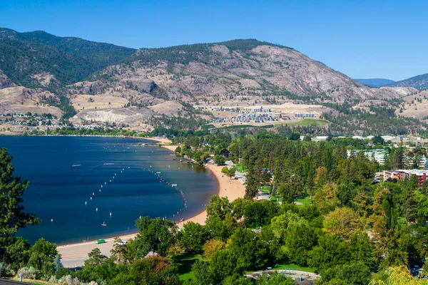 Vista Banco Naramata Montanha Munson Cidade Okanagan Valley Penticton Colúmbia — Fotografia de Stock