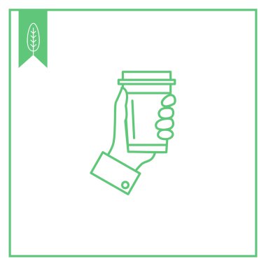 Tek kullanımlık kahve fincanı tutan el