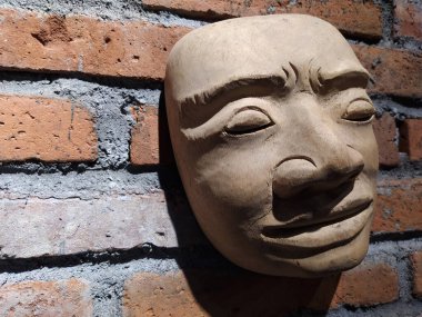 Batı Cava 'dan ahşap maske, dekorasyon için Endonezya.