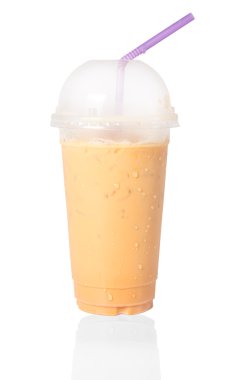 Buz süt çay izole, kırpma yolu