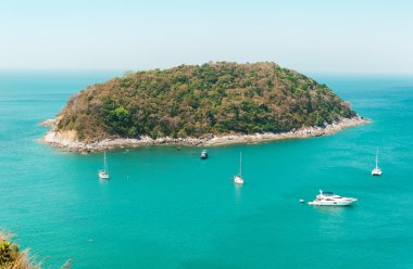 Deniz ile ada turkuaz