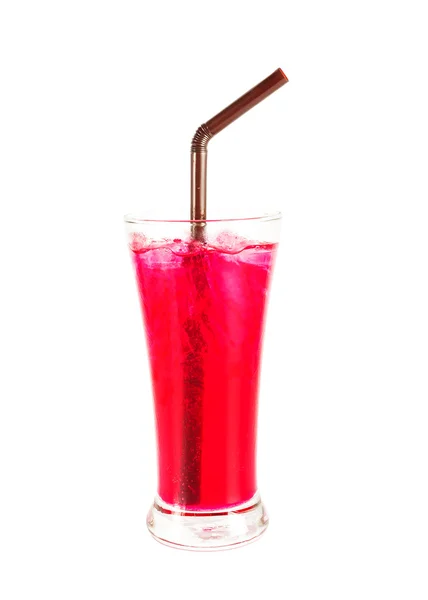 Buz kırmızı tatlı içki kireç ve soda ile — Stok fotoğraf